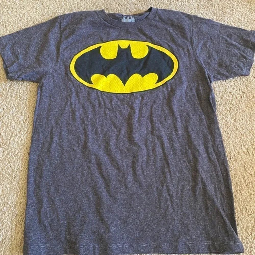 Boys Batman Textured Tshirt